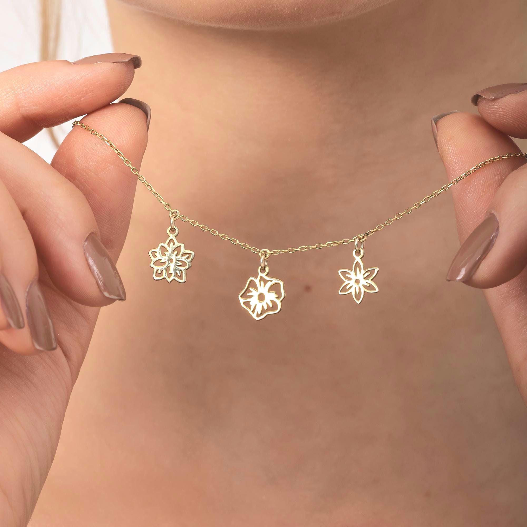 Sterling Silver Birth Flower Necklace – Family Jewellery for Mum Grandma Nana Christmas Gift